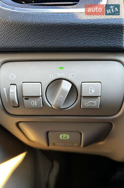 Седан Volvo S60 2010 в 