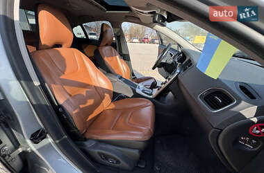 Седан Volvo S60 2011 в Коломые