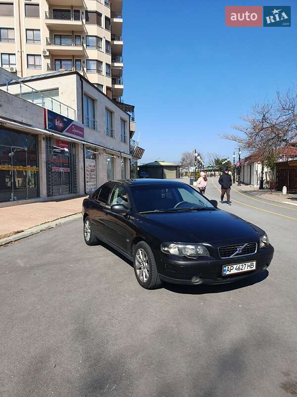 Седан Volvo S60 2003 в Измаиле