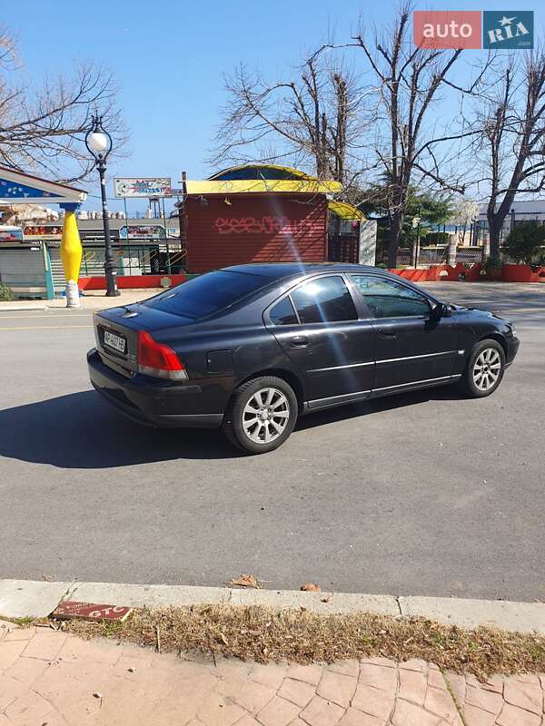 Седан Volvo S60 2003 в Измаиле