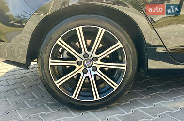 Седан Volvo S60 2016 в 