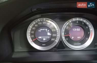 Седан Volvo S60 2013 в 