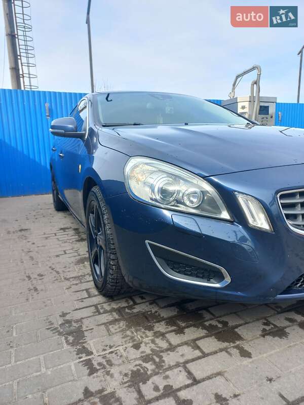Седан Volvo S60 2010 в Львове фото 2 Седан Volvo S60 2010 в Львове