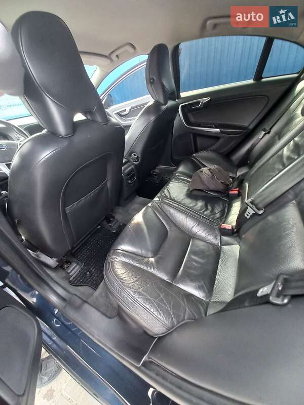 Седан Volvo S60 2010 в Львове фото 11 Седан Volvo S60 2010 в Львове