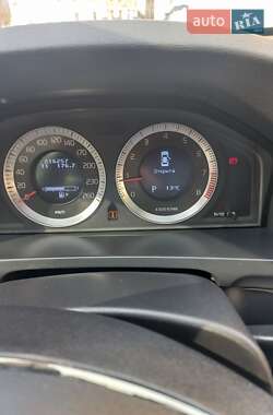 Седан Volvo S60 2010 в 