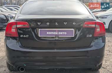 Седан Volvo S60 2015 в Києві