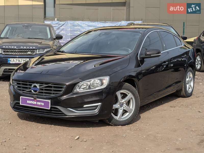 Седан Volvo S60 2015 в Києві