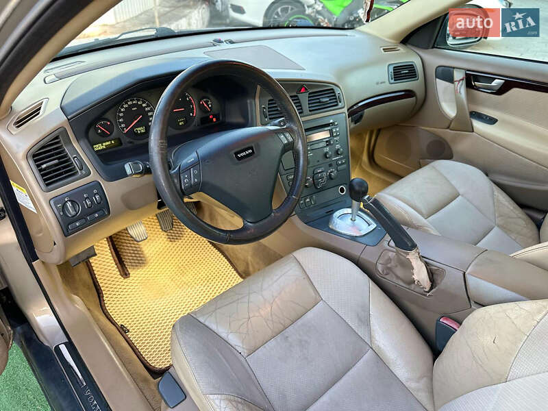 Седан Volvo S60 2001 в Одессе