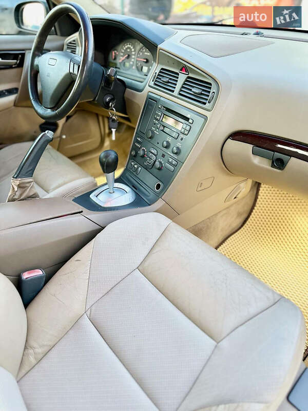 Седан Volvo S60 2001 в Одессе