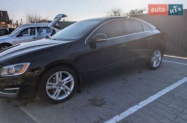Седан Volvo S60 2013 в 