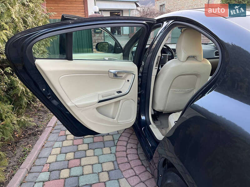 Седан Volvo S60 2011 в Львове фото 17 Седан Volvo S60 2011 в Львове