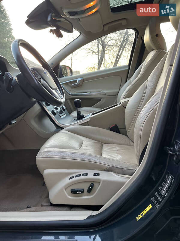 Седан Volvo S60 2011 в Львове фото 12 Седан Volvo S60 2011 в Львове