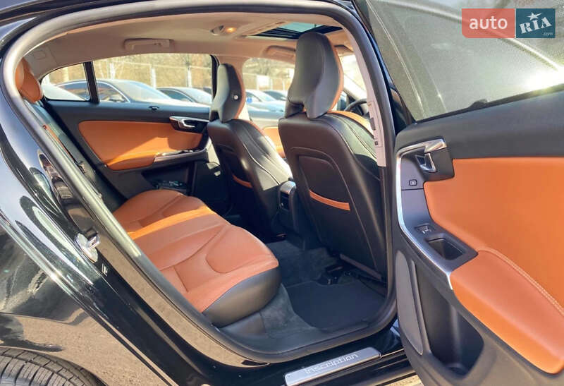 Седан Volvo S60 2017 в Виннице