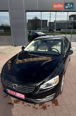 Седан Volvo S60 2016 в 