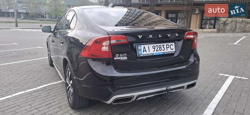 Седан Volvo S60 2017 в Киеве