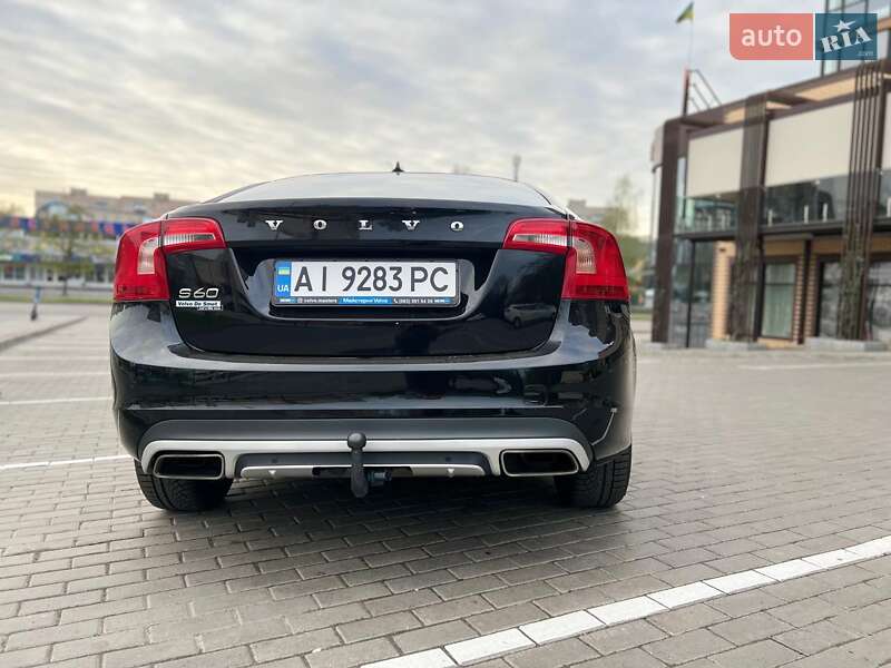 Седан Volvo S60 2017 в Киеве