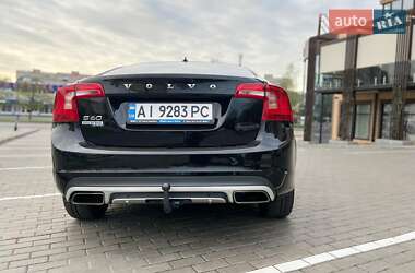 Седан Volvo S60 2017 в 