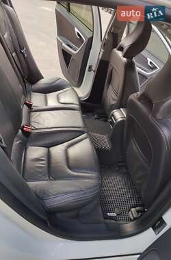 Седан Volvo S60 2011 в 