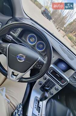 Седан Volvo S60 2011 в 