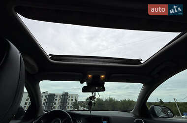 Седан Volvo S60 2012 в 
