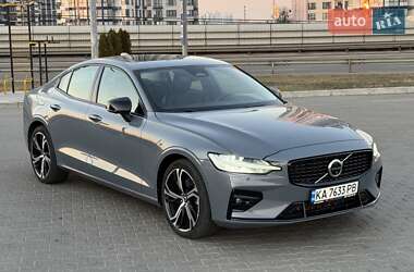 Седан Volvo S60 2023 в Києві