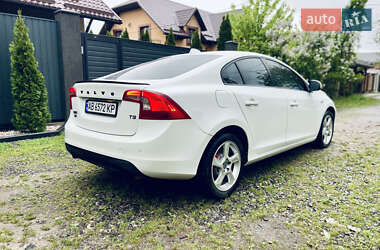 Седан Volvo S60 2011 в 