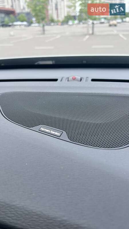 Седан Volvo S60 2016 в Києві