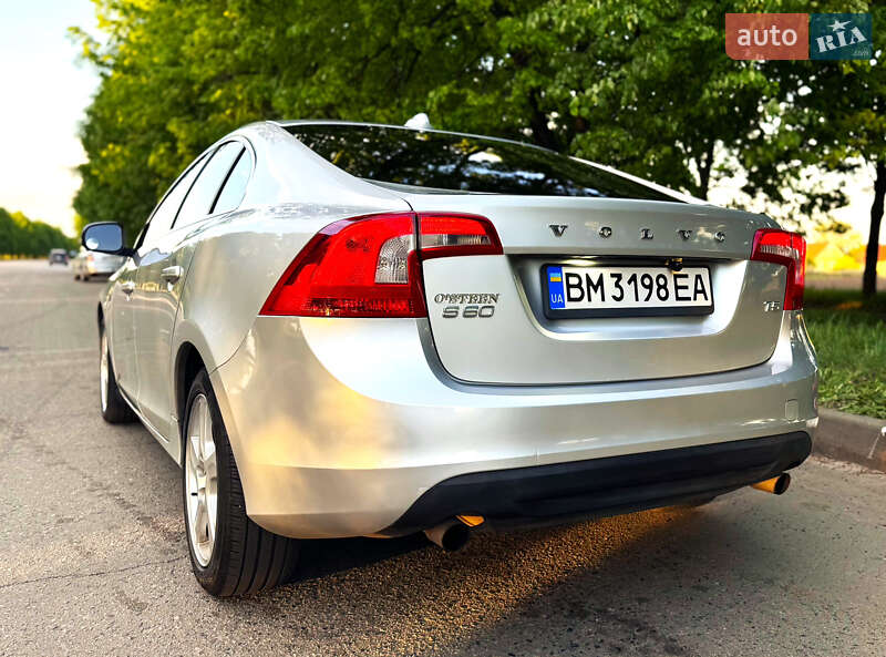 Седан Volvo S60 2012 в Ромнах фото 4 Седан Volvo S60 2012 в Ромнах