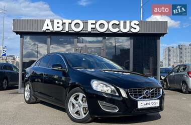 Седан Volvo S60 2012 в Києві
