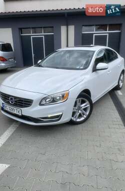 Седан Volvo S60 2014 в Львові