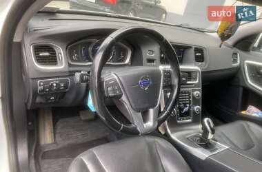 Седан Volvo S60 2014 в 