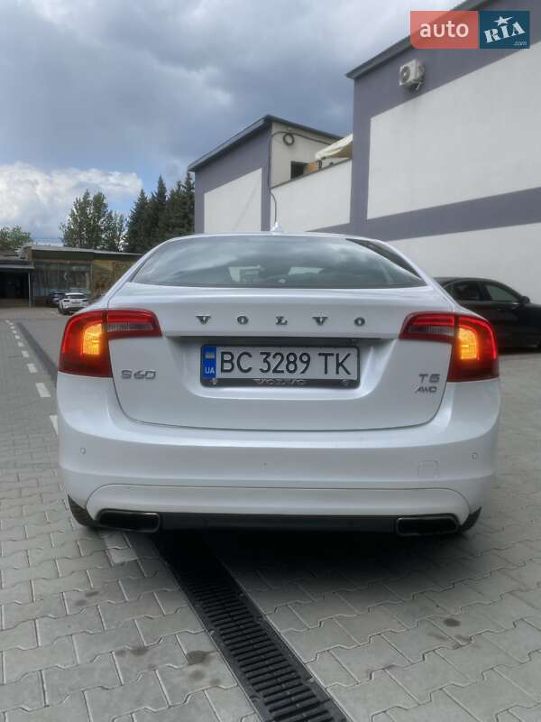 Седан Volvo S60 2014 в Львові фото 18 Седан Volvo S60 2014 в Львові