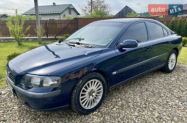 Седан Volvo S60 2001 в Долине