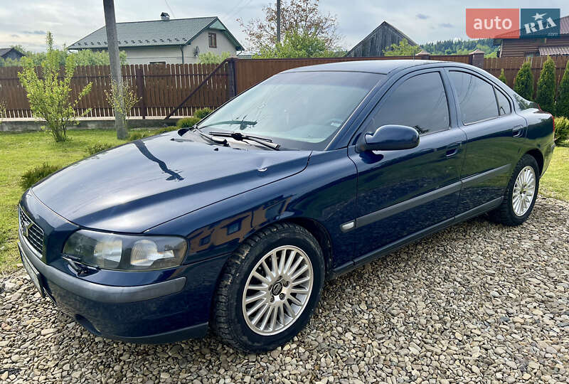 Седан Volvo S60 2001 в 