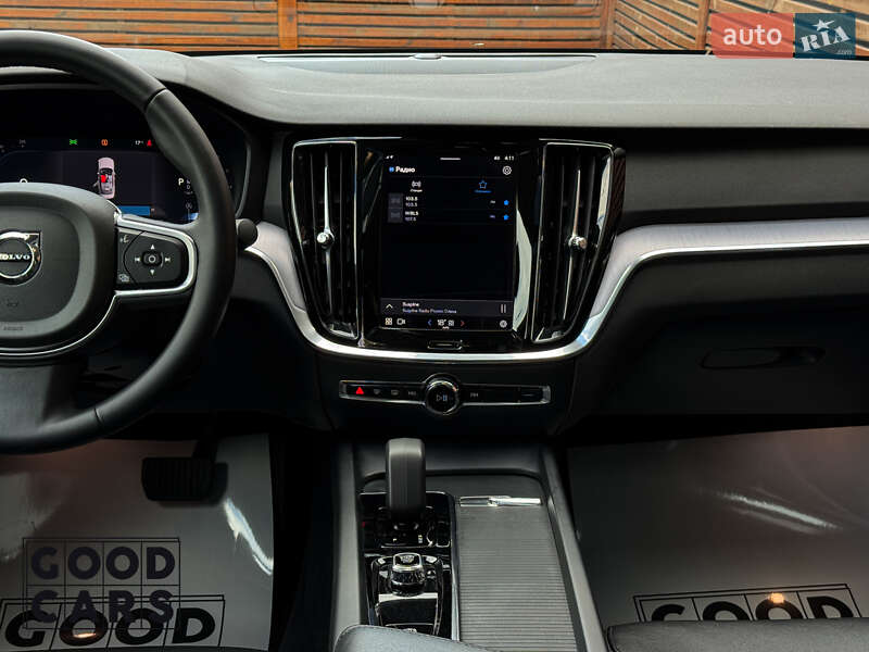 Седан Volvo S60 2024 в Одессе