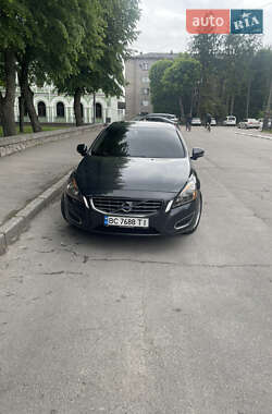 Седан Volvo S60 2010 в 