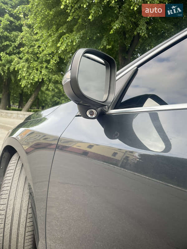 Седан Volvo S60 2010 в Житомире