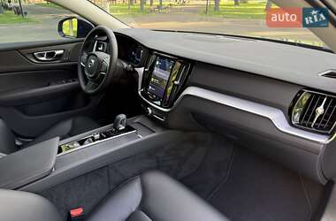 Седан Volvo S60 2024 в 
