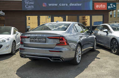 Седан Volvo S60 2021 в 