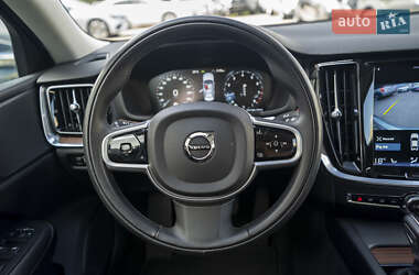 Седан Volvo S60 2021 в 