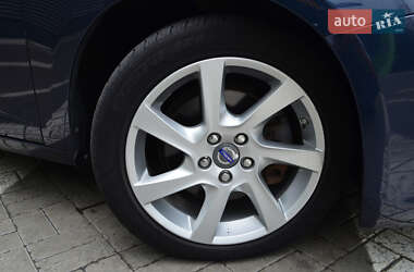 Седан Volvo S60 2014 в 
