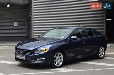 Седан Volvo S60 2014 в 