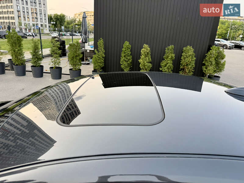 Седан Volvo S60 2014 в Киеве
