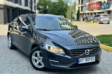 Седан Volvo S60 2014 в Івано-Франківську