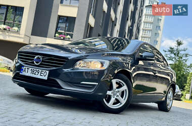 Седан Volvo S60 2014 в 