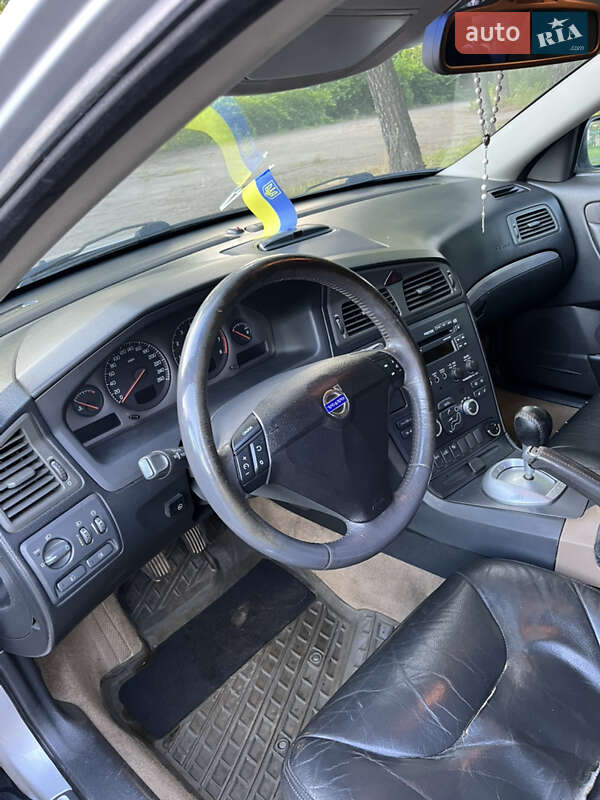 Седан Volvo S60 2002 в Переяславі