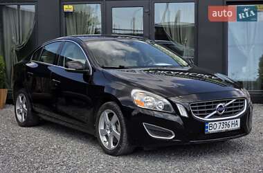 Седан Volvo S60 2012 в Тернополе