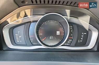 Седан Volvo S60 2018 в 