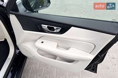 Седан Volvo S60 2021 в 