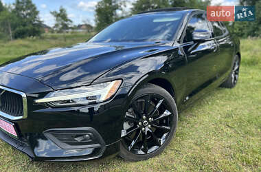 Седан Volvo S60 2021 в 